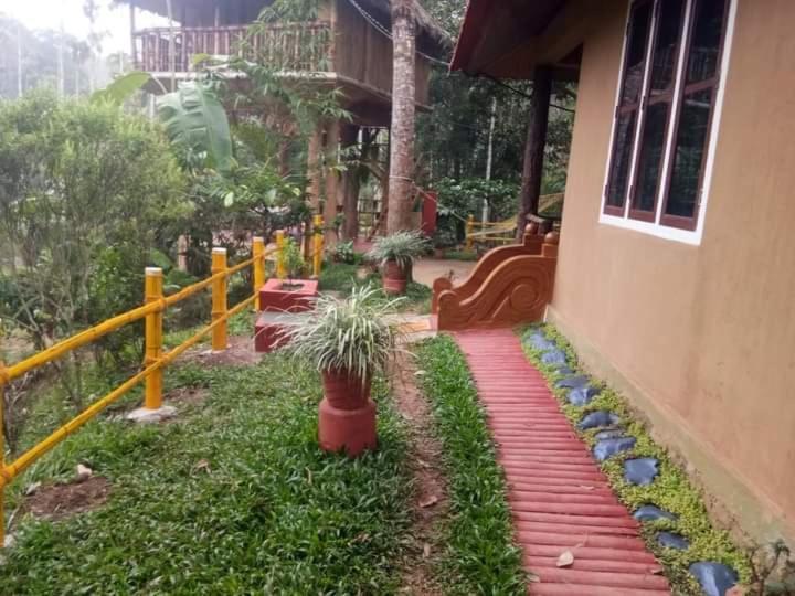Kalidasa Tree House&Villa, Wayanad Chegat Ruang foto