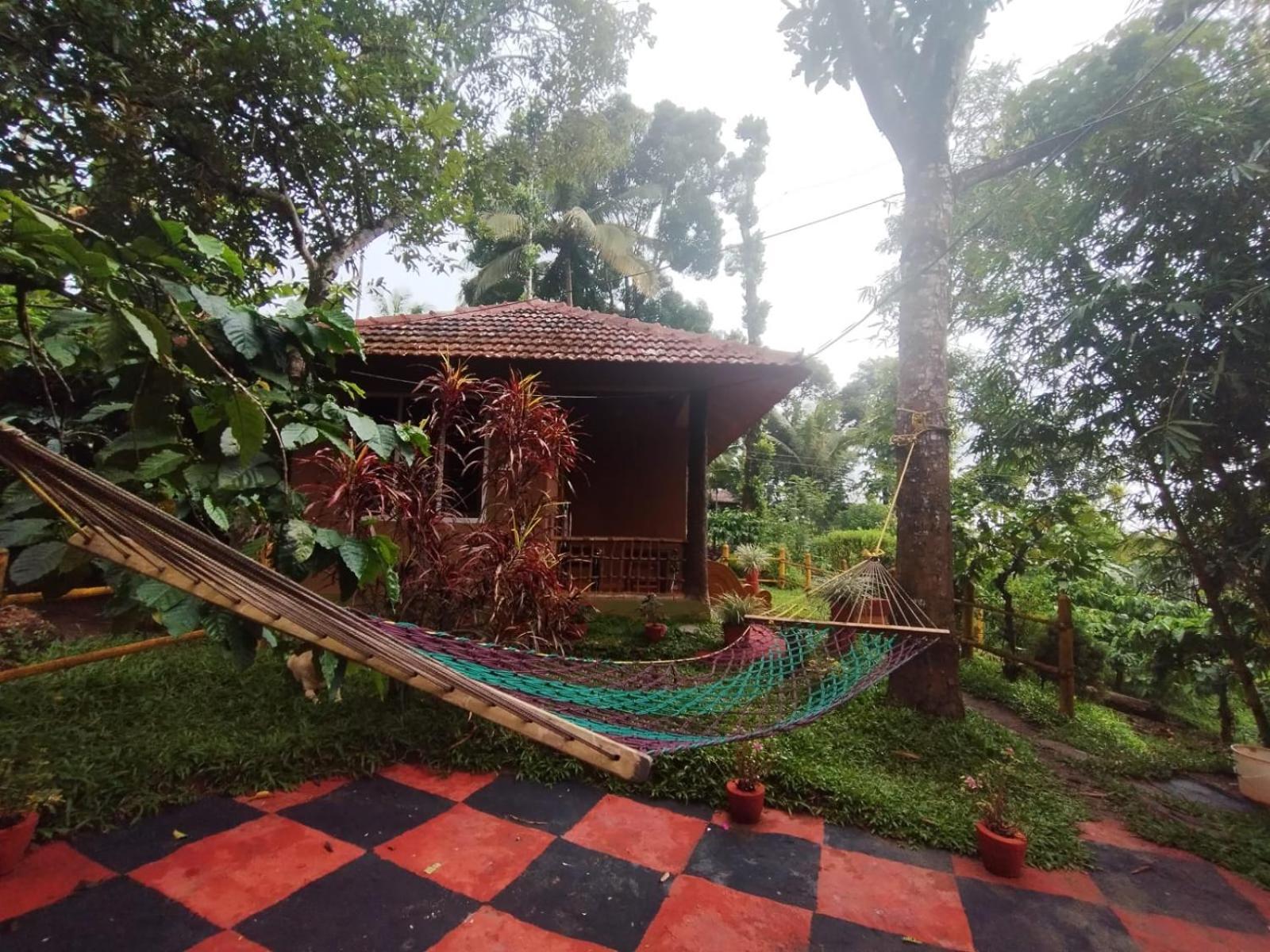 Kalidasa Tree House&Villa, Wayanad Chegat Bagian luar foto